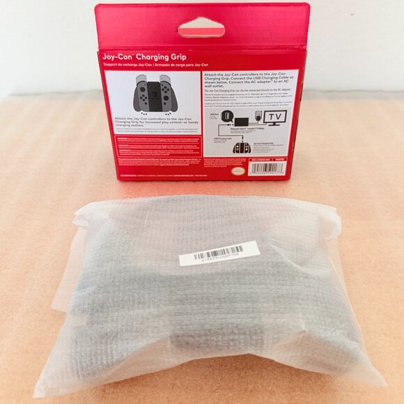 🎮 Nintendo 🎮 Charging Grip Stand for Joy-Con Nintendo Switch - Gray - Picture 14 of 15